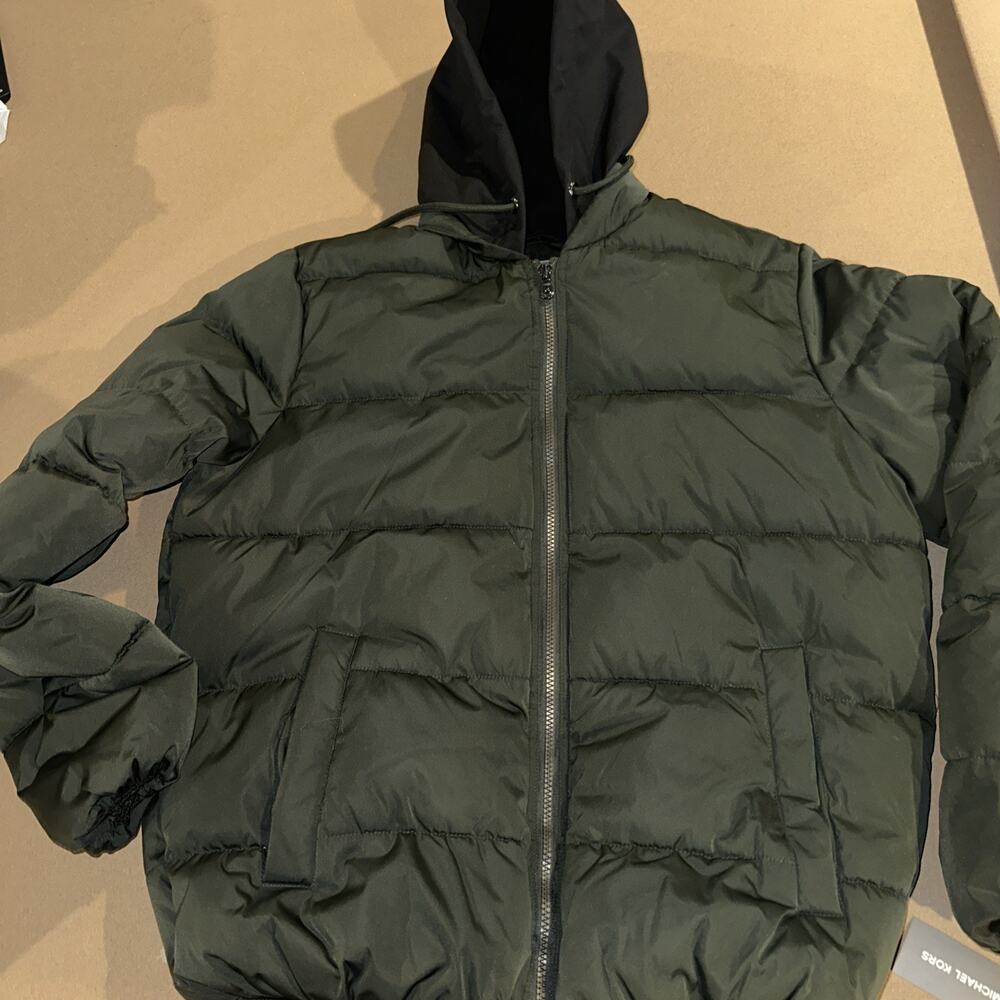 Michael Kors Men’s Puffer Hooded Short Jacket Size M Ivy Green